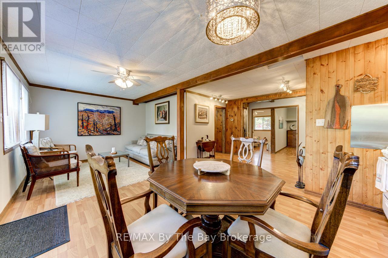 50 Balsam Street, Tiny, Ontario  L0L 1P1 - Photo 13 - S12219379