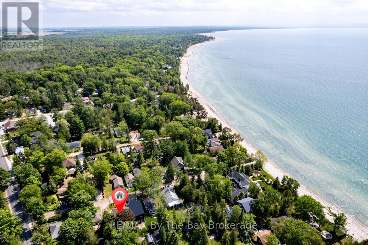 50 Balsam Street, Tiny, Ontario  L0L 1P1 - Photo 42 - S12219379