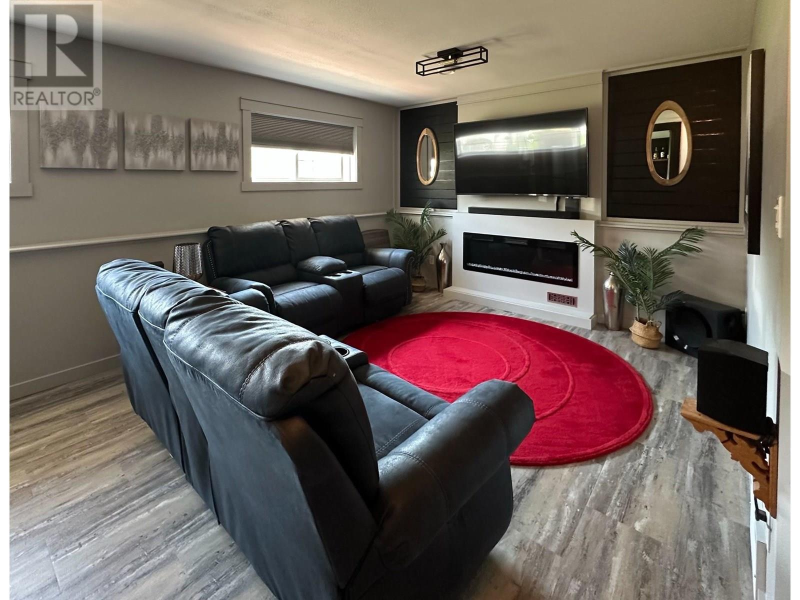 611 Gertrude Street, Midway, British Columbia  V0H 1M0 - Photo 22 - 10351294