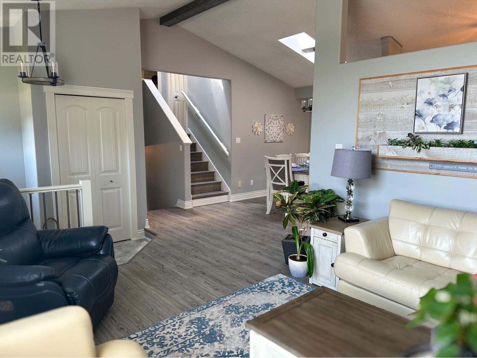 611 Gertrude Street, Midway, British Columbia  V0H 1M0 - Photo 10 - 10351294