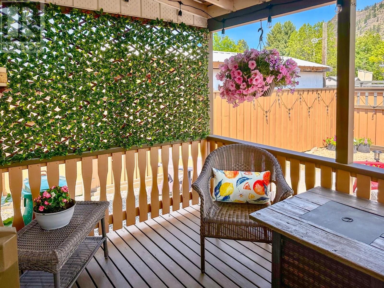 611 Gertrude Street, Midway, British Columbia  V0H 1M0 - Photo 29 - 10351294