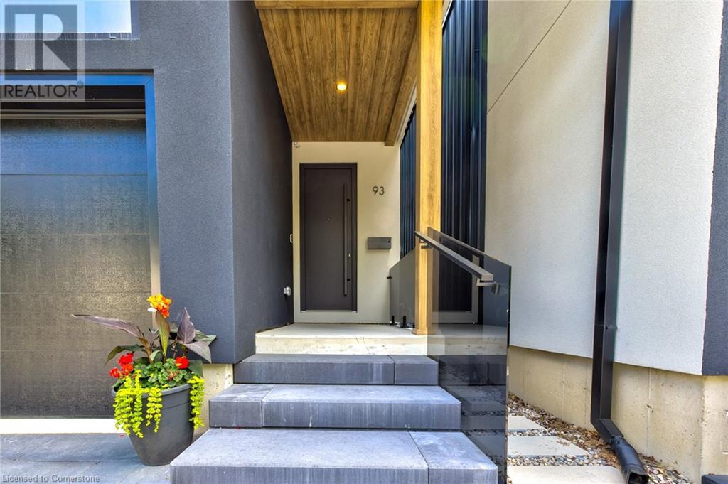 Property at 93 OAK Street image 2