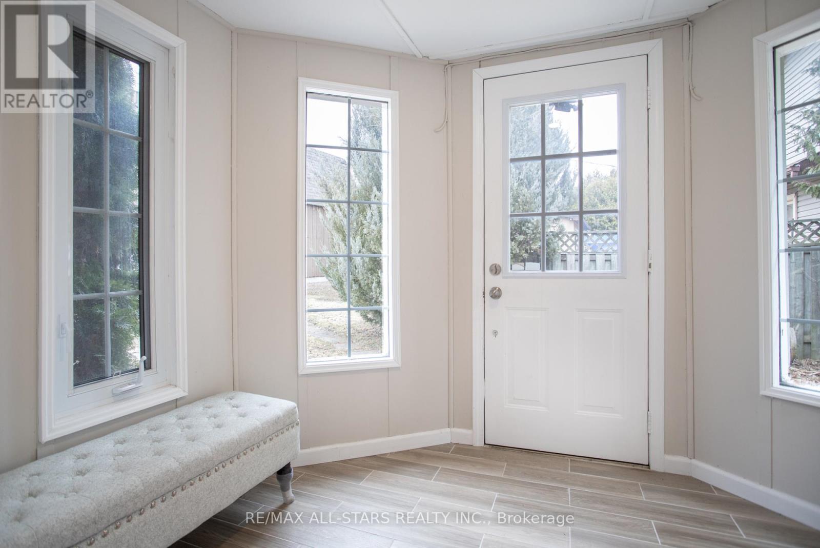 81 Marsh Creek Road, Kawartha Lakes, Ontario  K0M 2C0 - Photo 6 - X12247622