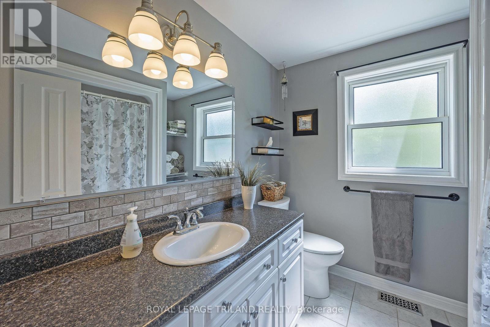 485 Valley Street, Central Elgin, Ontario  N5L 1G5 - Photo 27 - X12247632