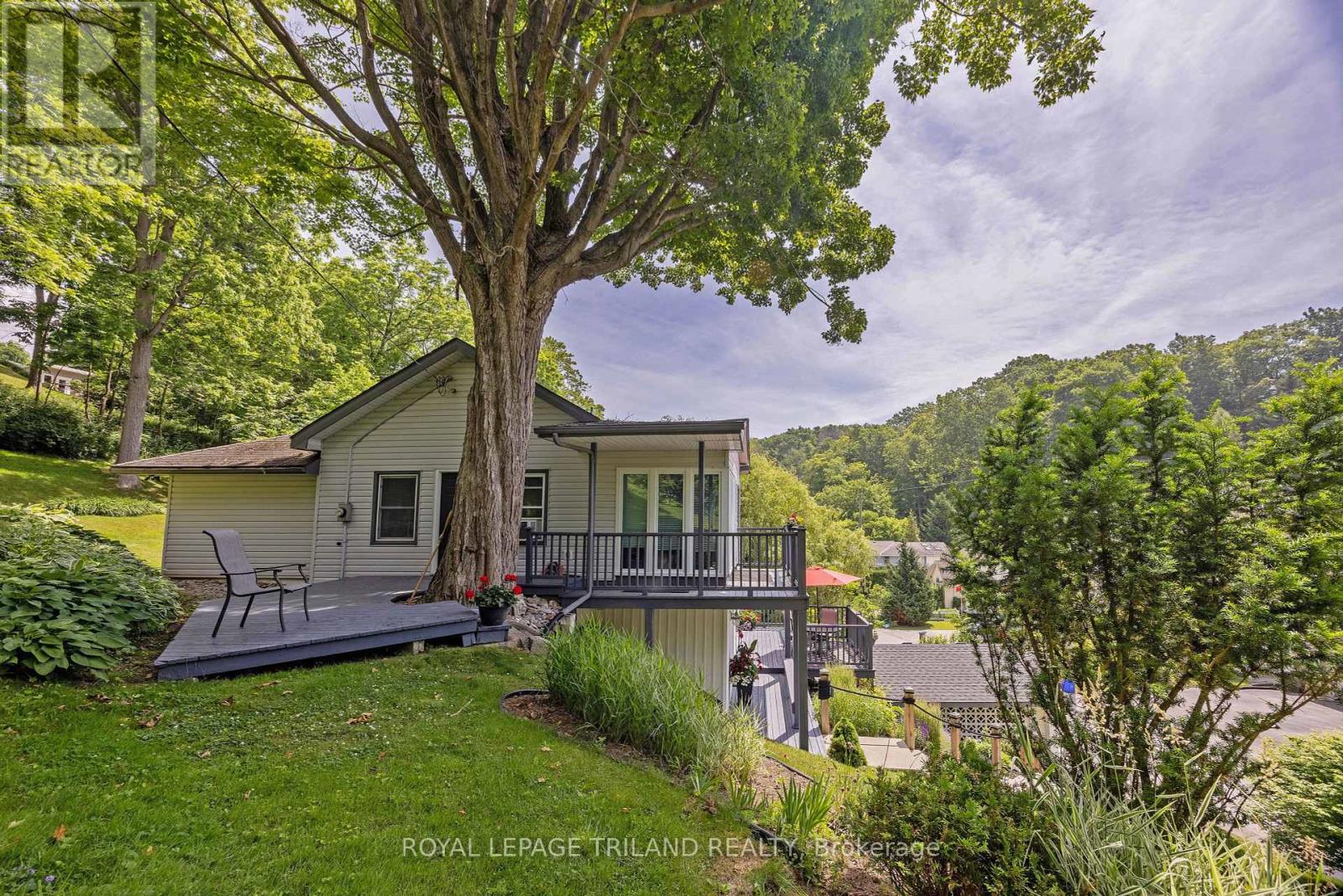 485 Valley Street, Central Elgin, Ontario  N5L 1G5 - Photo 37 - X12247632