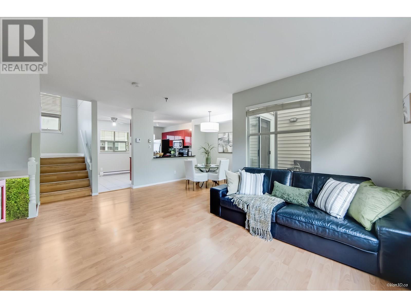 Property at 105 2450 HAWTHORNE AVENUE image 2