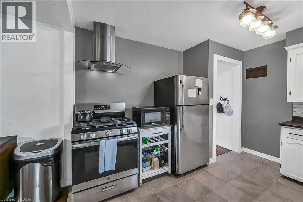 4 Clifford Street, Port Dover, Ontario  N0A 1N0 - Photo 12 - 40745527