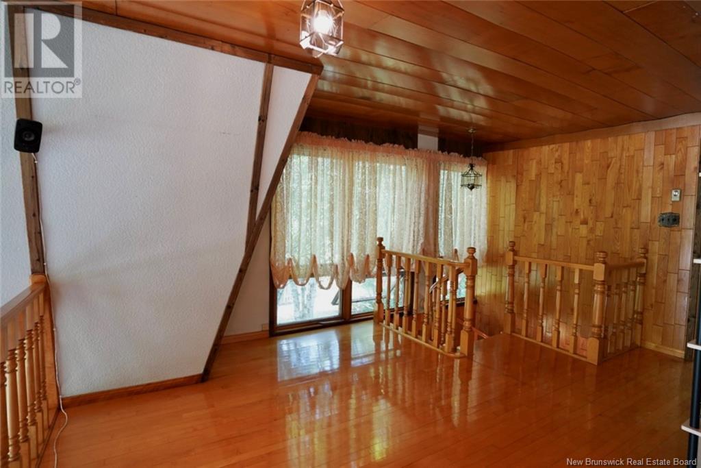 305 Youghall Drive, Bathurst, New Brunswick  E2A 4X7 - Photo 23 - NB121372