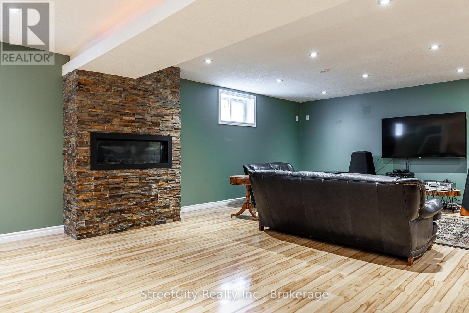 39 Greenberg Place, Stratford, Ontario  N5A 0A6 - Photo 27 - X12247581