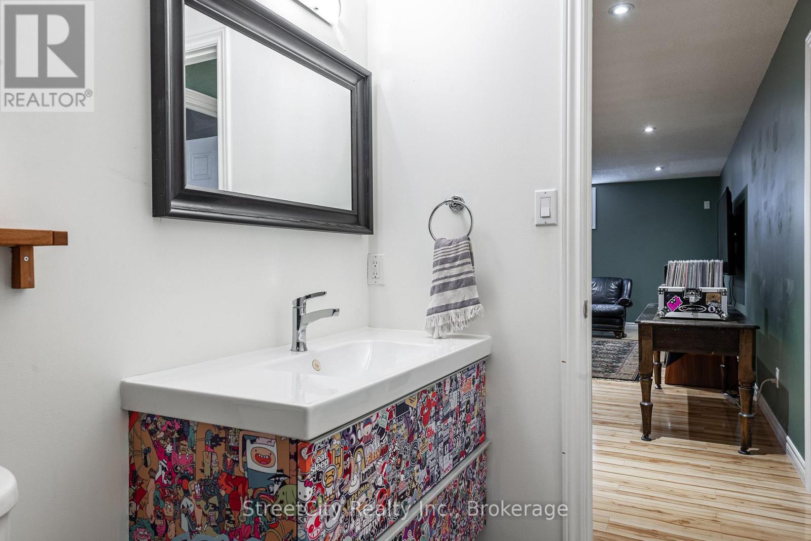 39 Greenberg Place, Stratford, Ontario  N5A 0A6 - Photo 33 - X12247581