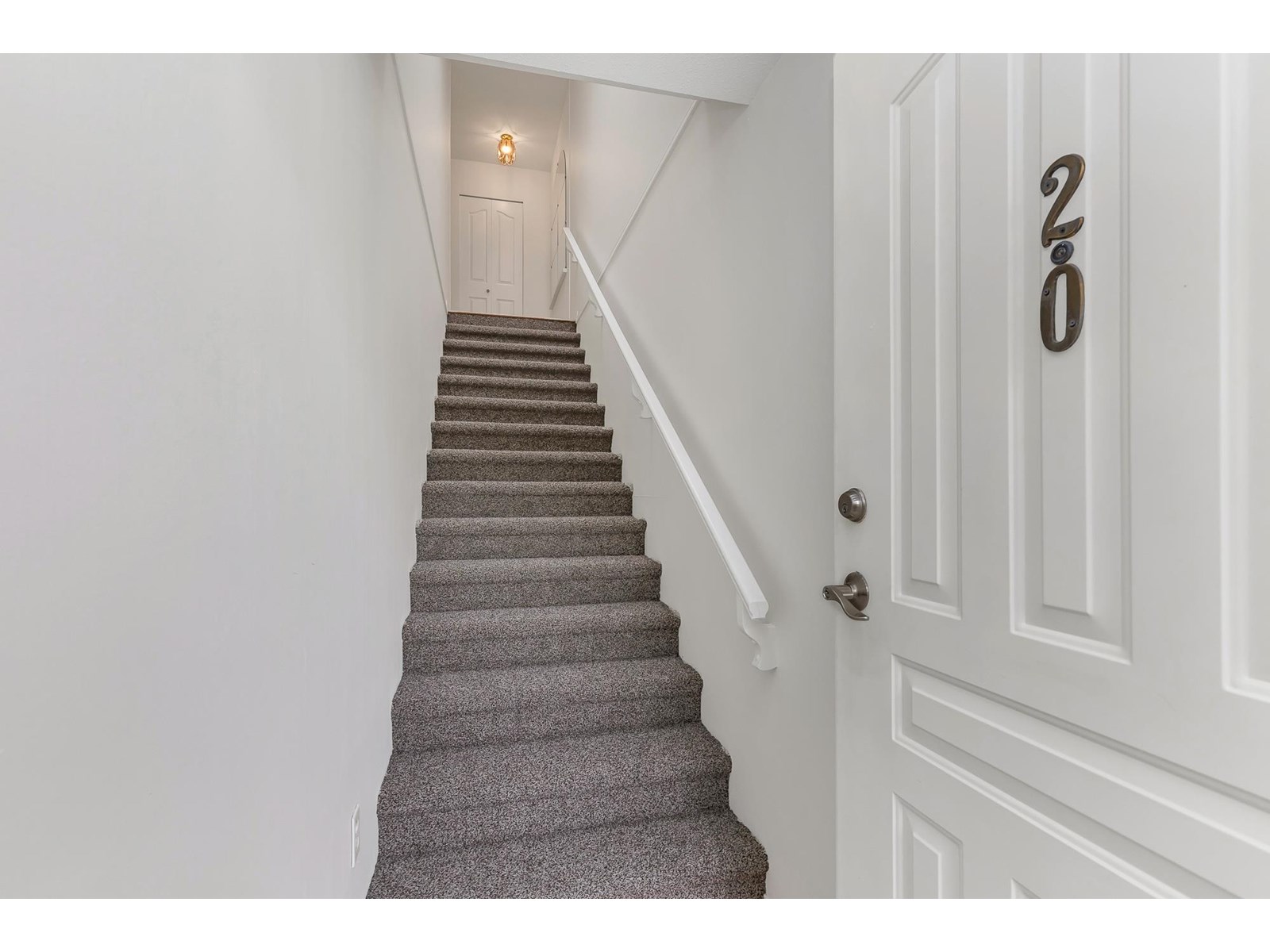 Property at 20 3110 TRAFALGAR STREET image 3