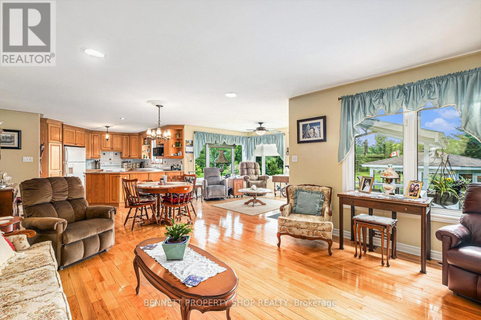 Property at 375 FERGUSON TETLOCK ROAD image 5