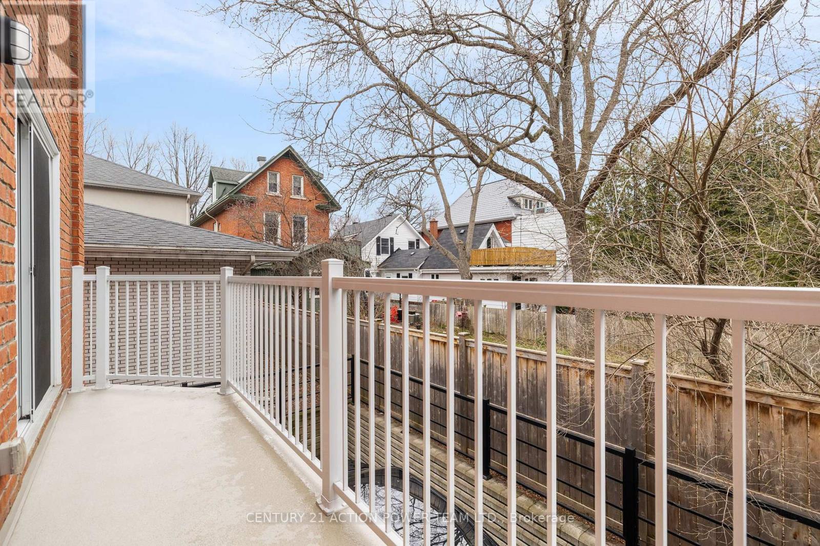 Property at 48 QUEEN-VICTORIA STREET image 3