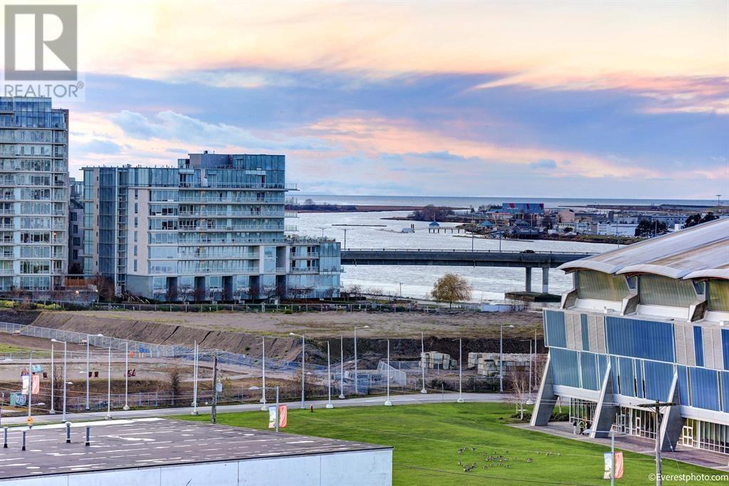 1006 6951 ELMBRIDGE WAY, richmond, British Columbia V7C0A4