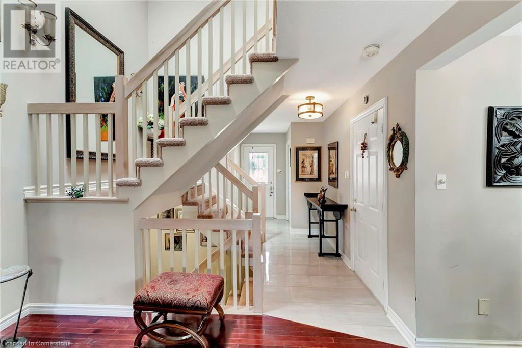 Property at 20 MEADOWLANDS Boulevard Unit# 14 image 4