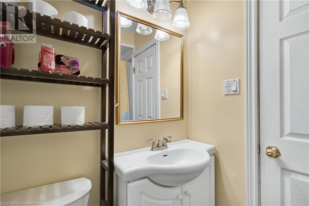 466 Charlton Avenue W, Hamilton, Ontario  L8P 2E8 - Photo 21 - 40745432