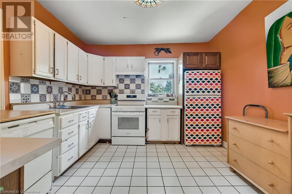 466 Charlton Avenue W, Hamilton, Ontario  L8P 2E8 - Photo 13 - 40745432