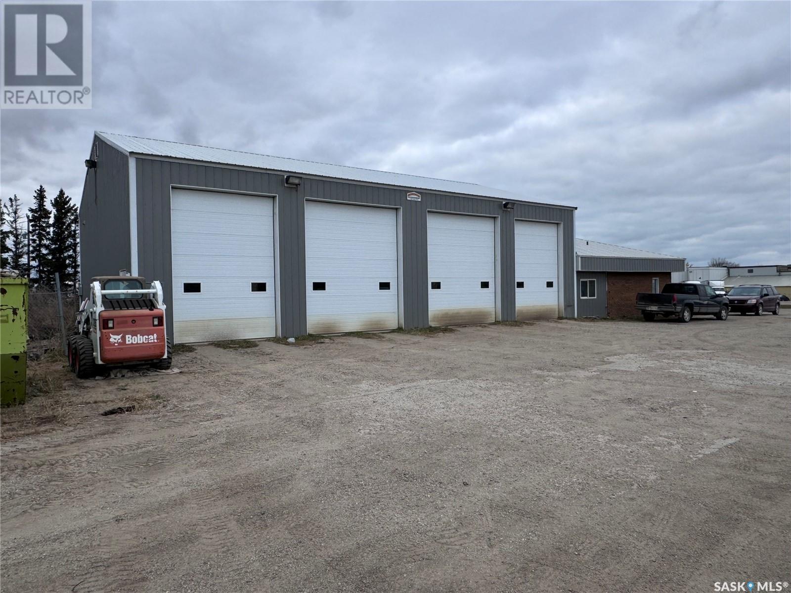 111 South Service Road, Wynyard, Saskatchewan  S0A 4T0 - Photo 13 - SK010887