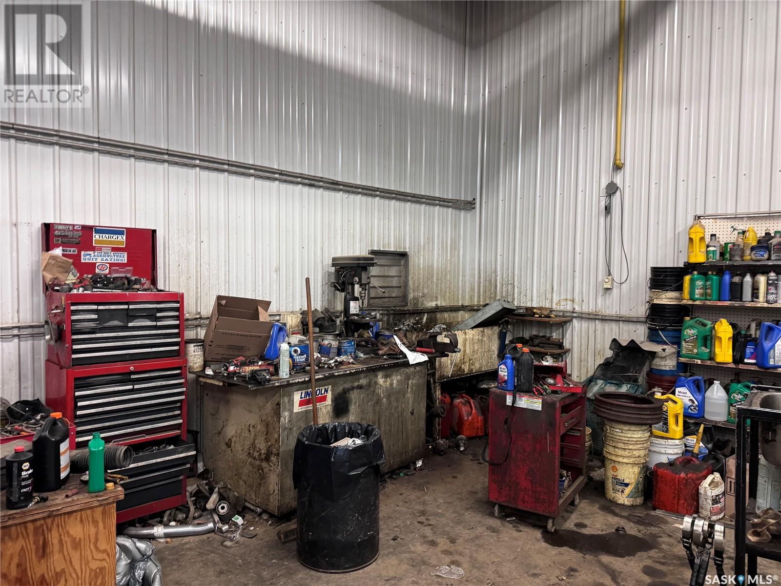 111 South Service Road, Wynyard, Saskatchewan  S0A 4T0 - Photo 7 - SK010887