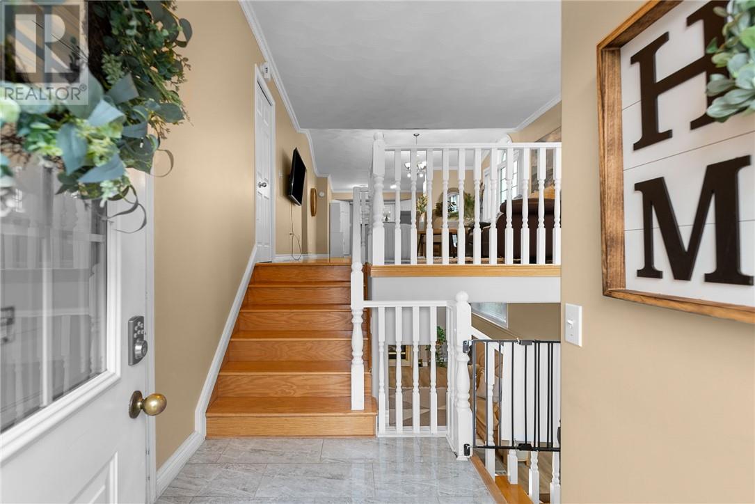 Property at 10 Abigail Court image 3
