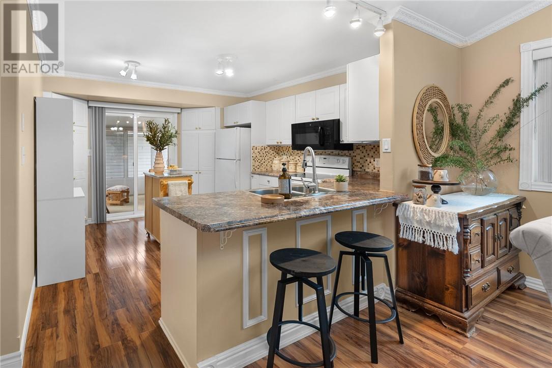 Property at 10 Abigail Court image 4