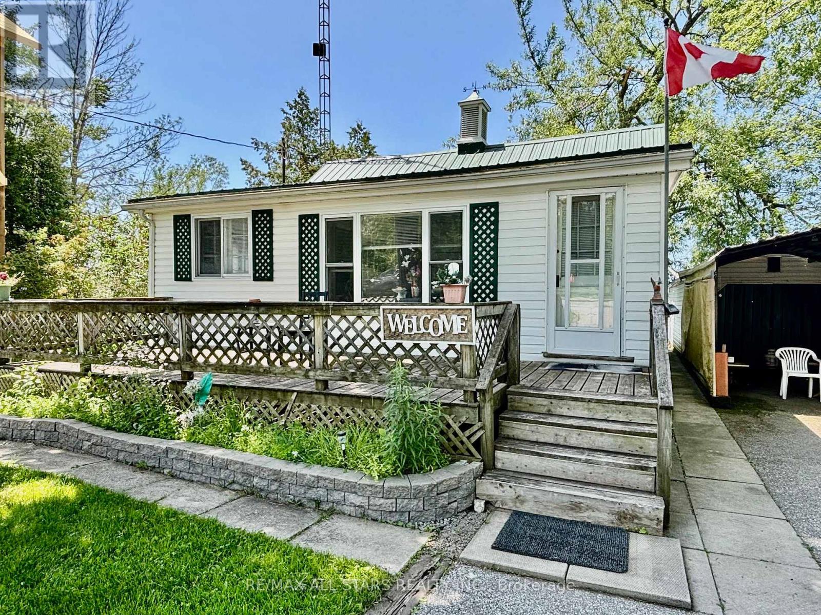 Property at 2644 LAKESHORE DRIVE image 1