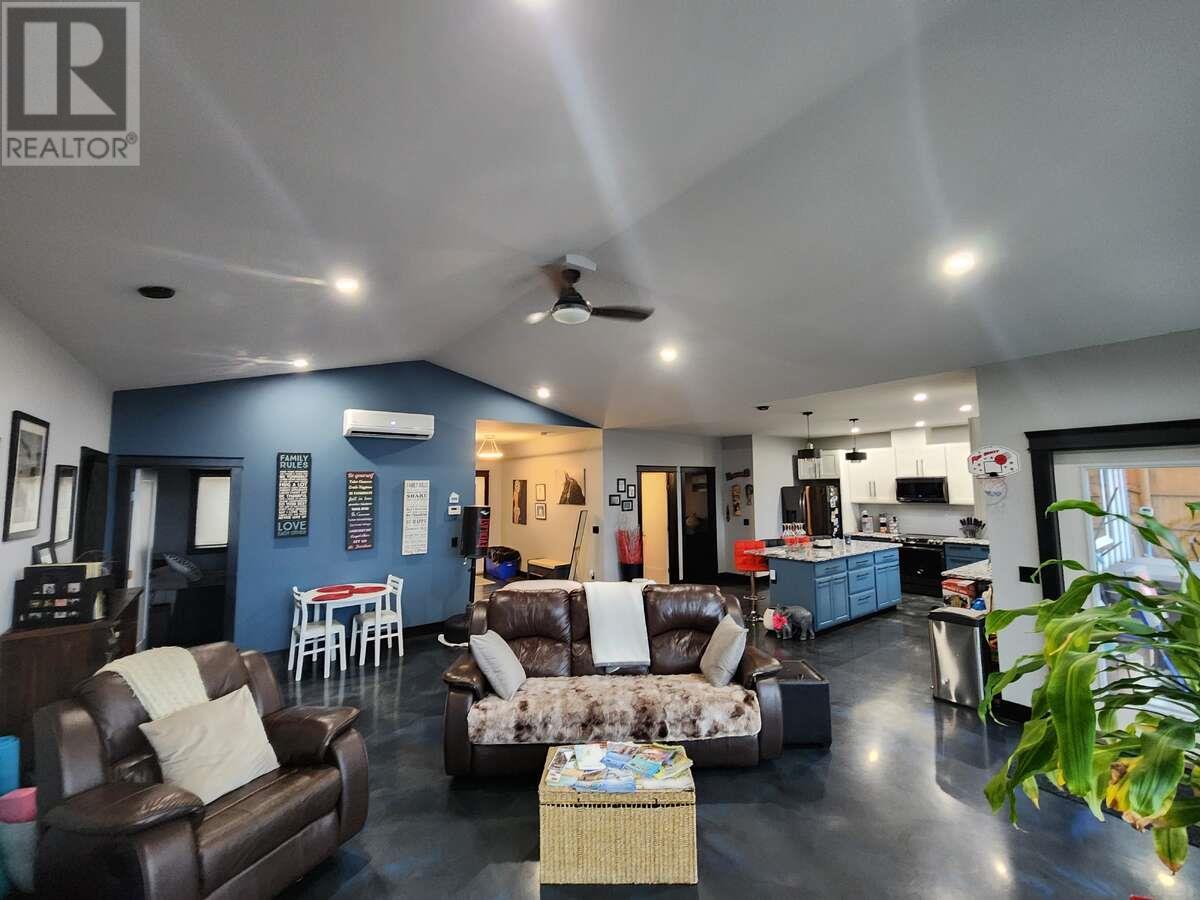 Property at 10795 Westshore Road image 2