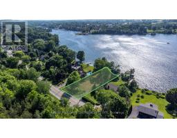 12570 Loyalist Parkway, Prince Edward County (Hallowell Ward), Ca