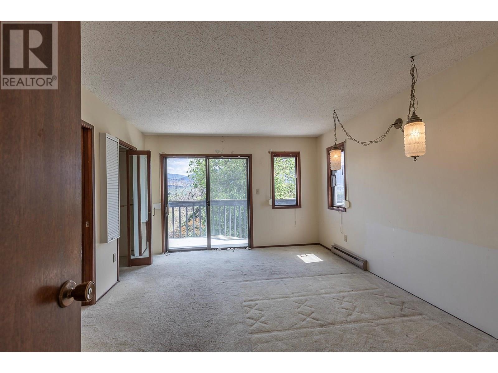 6602 Goose Lake Road, Vernon, British Columbia  V1H 1W2 - Photo 15 - 10353511