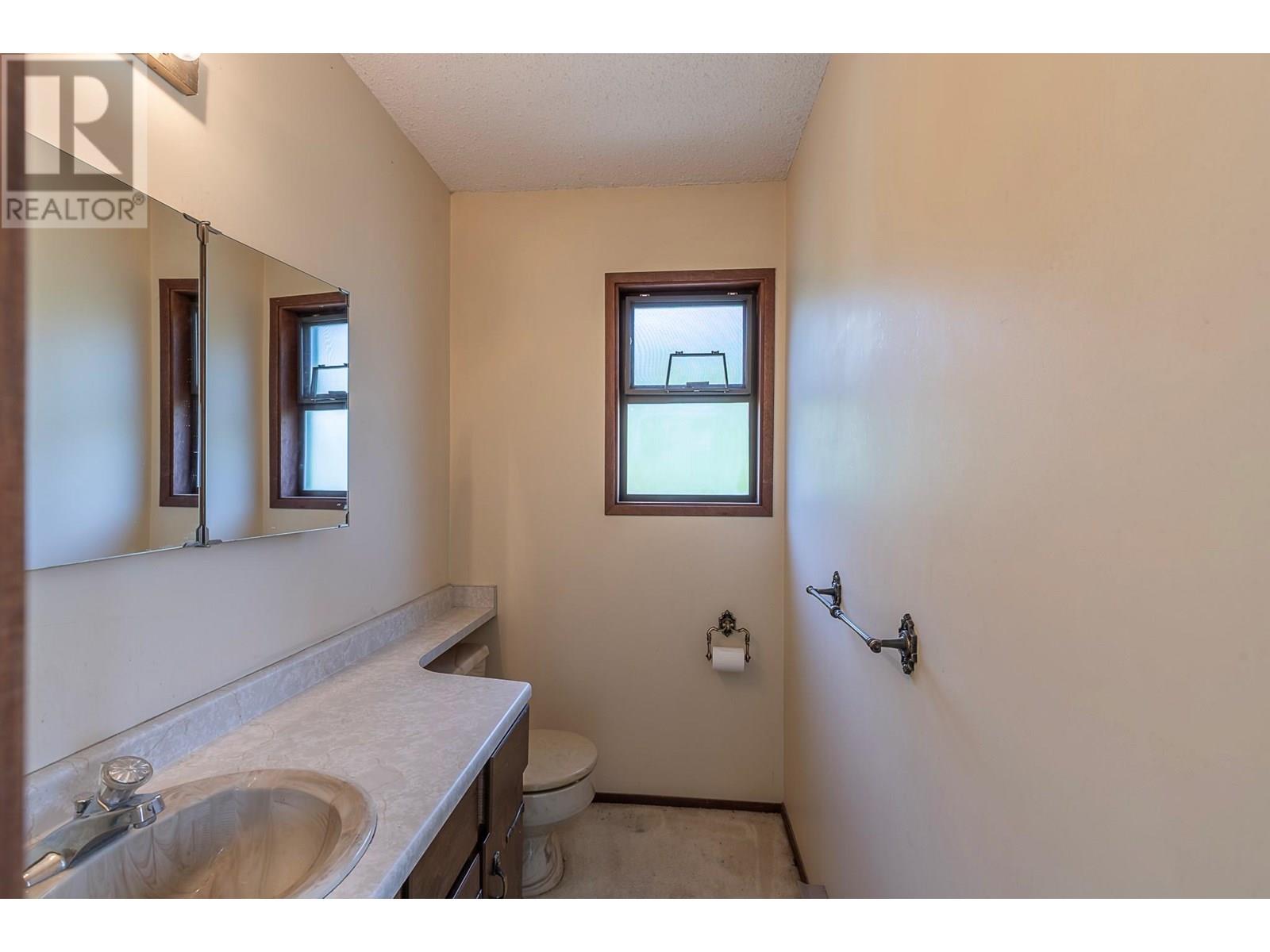 6602 Goose Lake Road, Vernon, British Columbia  V1H 1W2 - Photo 19 - 10353511