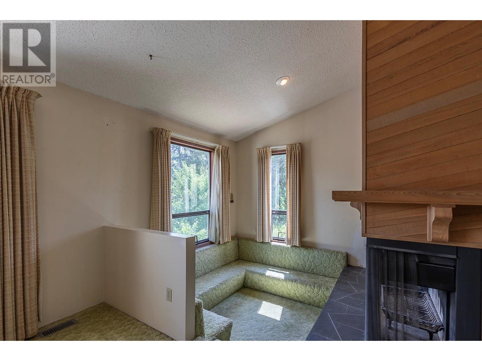 6602 Goose Lake Road, Vernon, British Columbia  V1H 1W2 - Photo 4 - 10353511