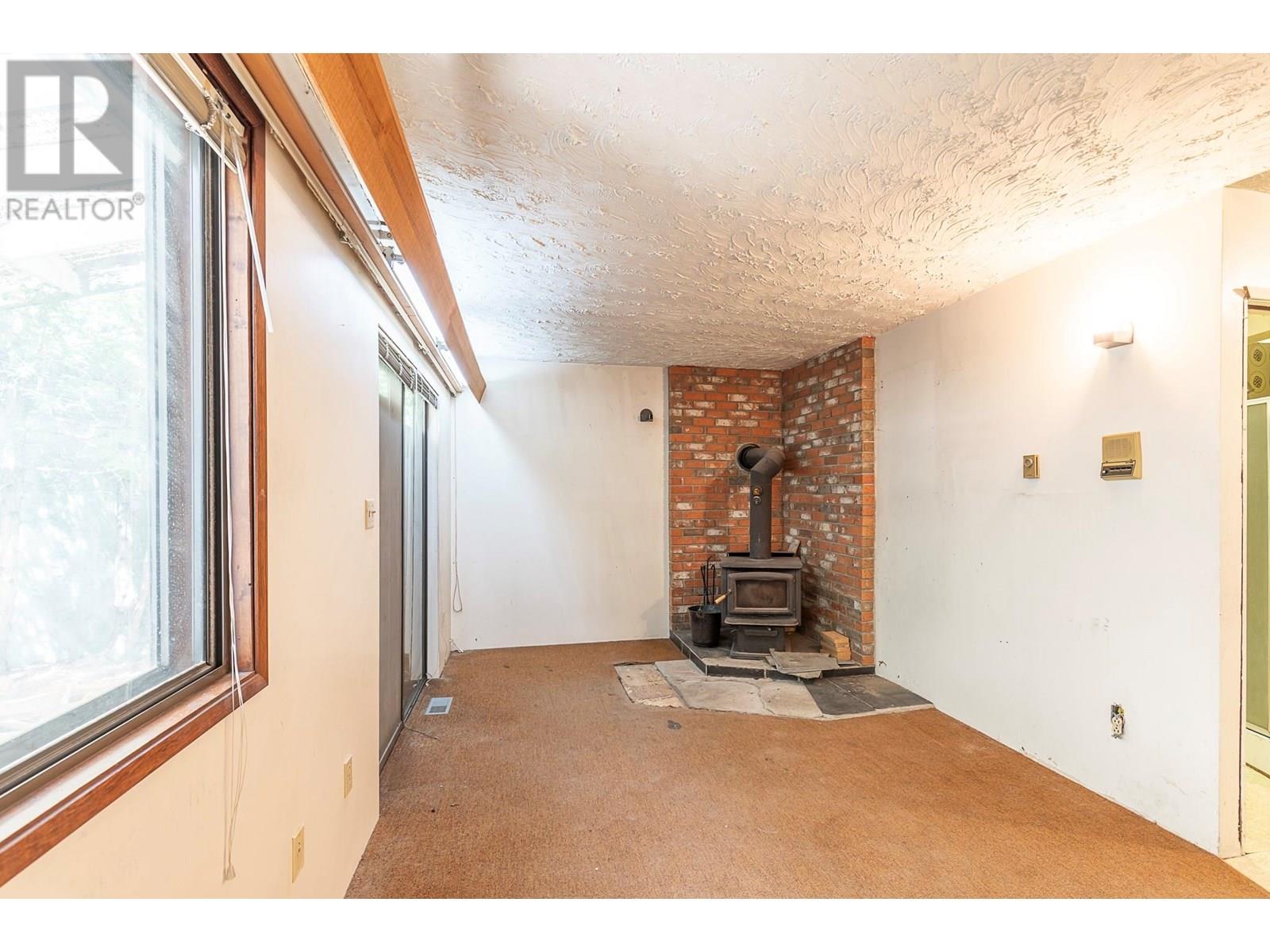 6602 Goose Lake Road, Vernon, British Columbia  V1H 1W2 - Photo 33 - 10353511