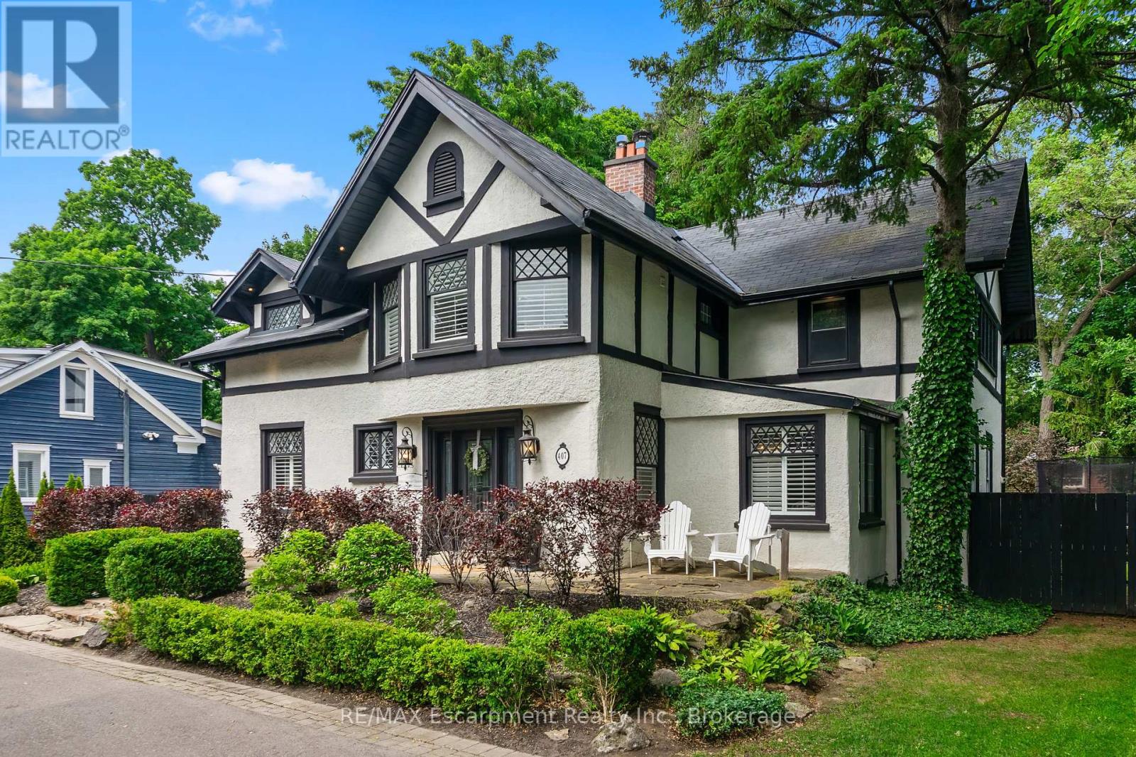 Property at 407 TRAFALGAR ROAD image 1