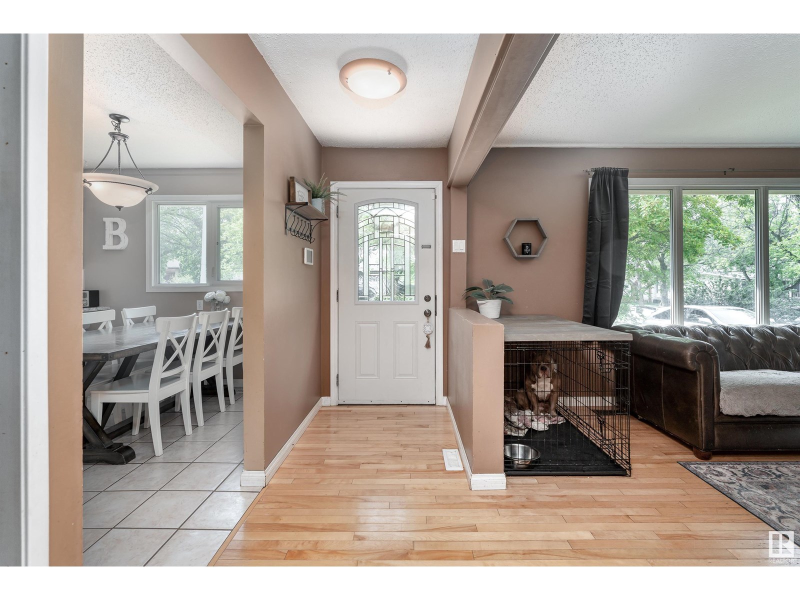 Property at 99 MORGAN CR image 2