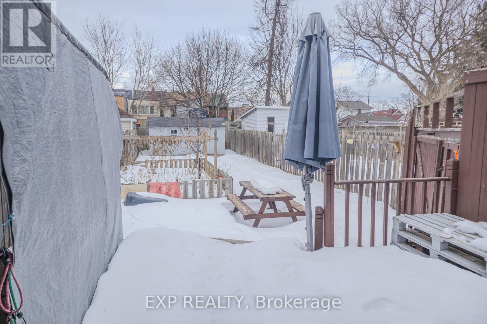 24 Goldwin Avenue, Toronto, Ontario  M6M 2C4 - Photo 50 - W12247611