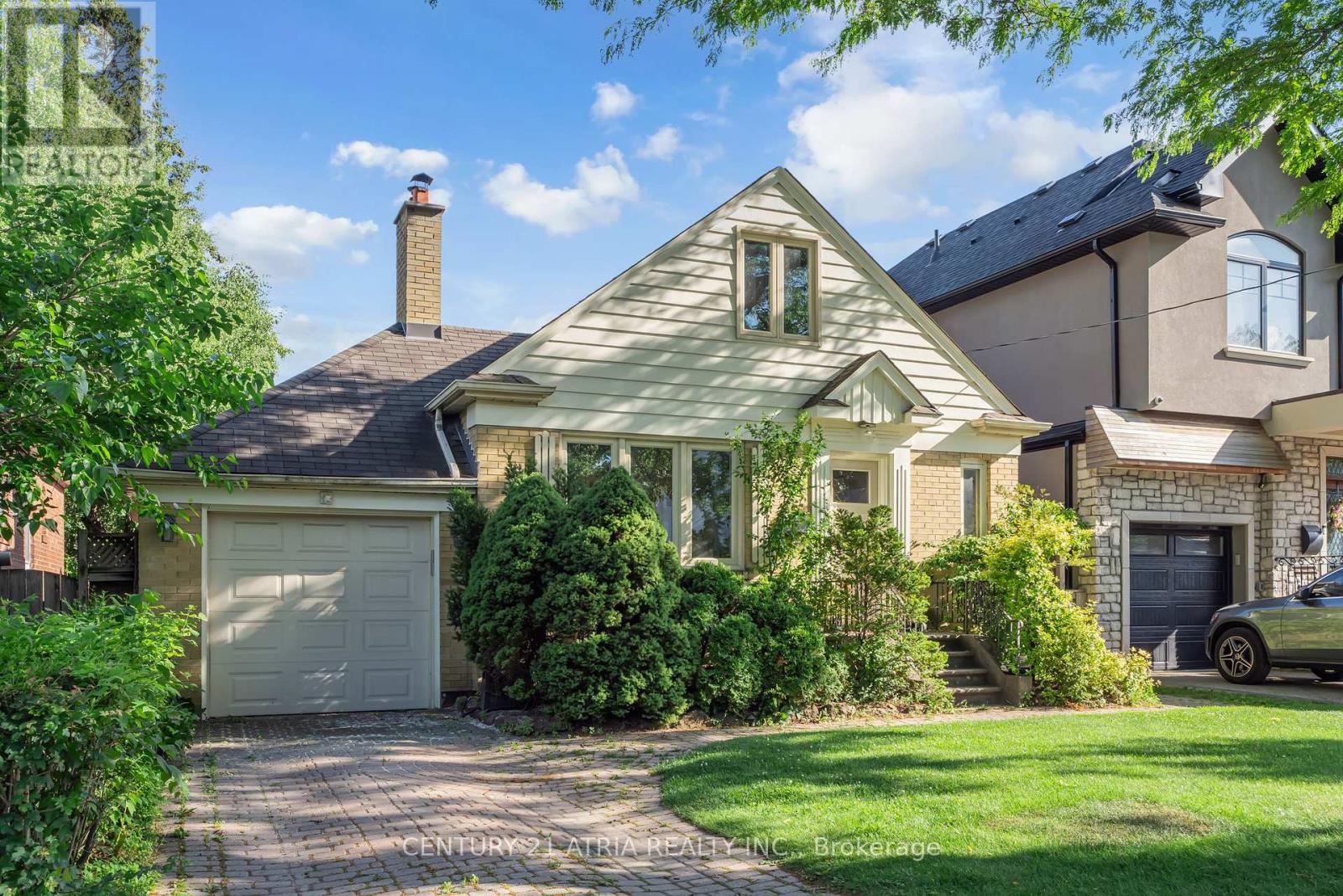 Property at 13 SUNNYDALE DRIVE image 1