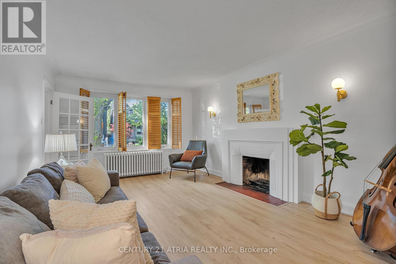 Property at 13 SUNNYDALE DRIVE image 5