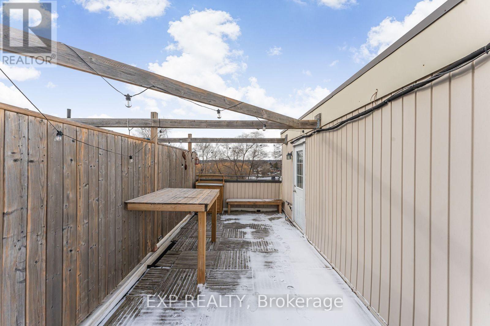 215 - 870 Jane Street, Toronto (Rockcliffe-Smythe), Ontario  M6N 4C2 - Photo 25 - W12247680