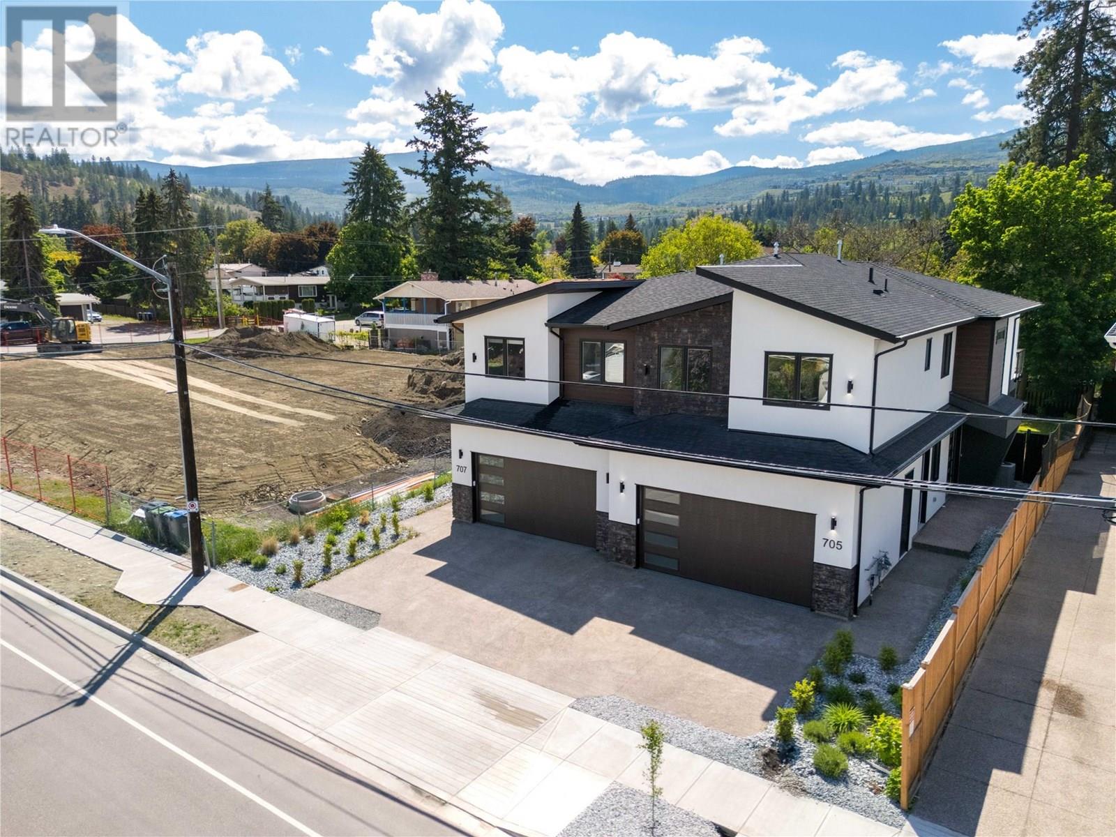 Property at 705 Raymer Road image 3