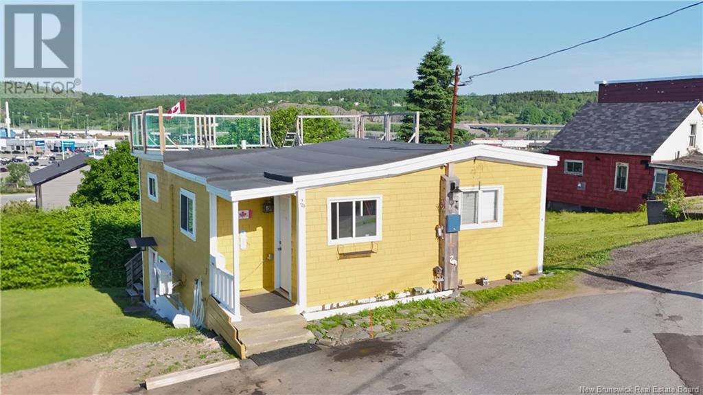 Property at 29 Tisdale Lane image 3