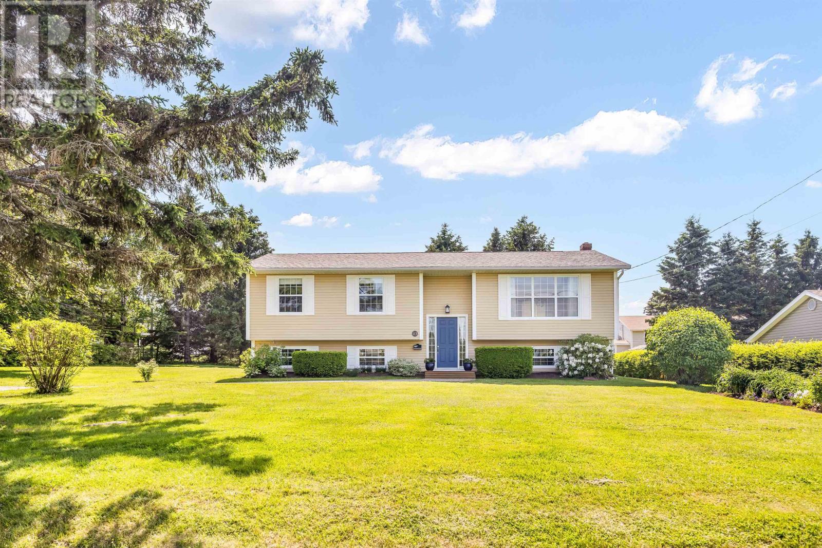 Property at 43 Aptos Drive image 1