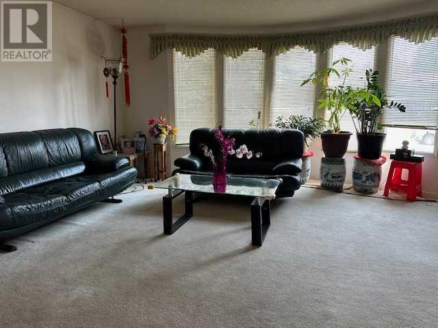 Property at 150 Piper Drive image 3