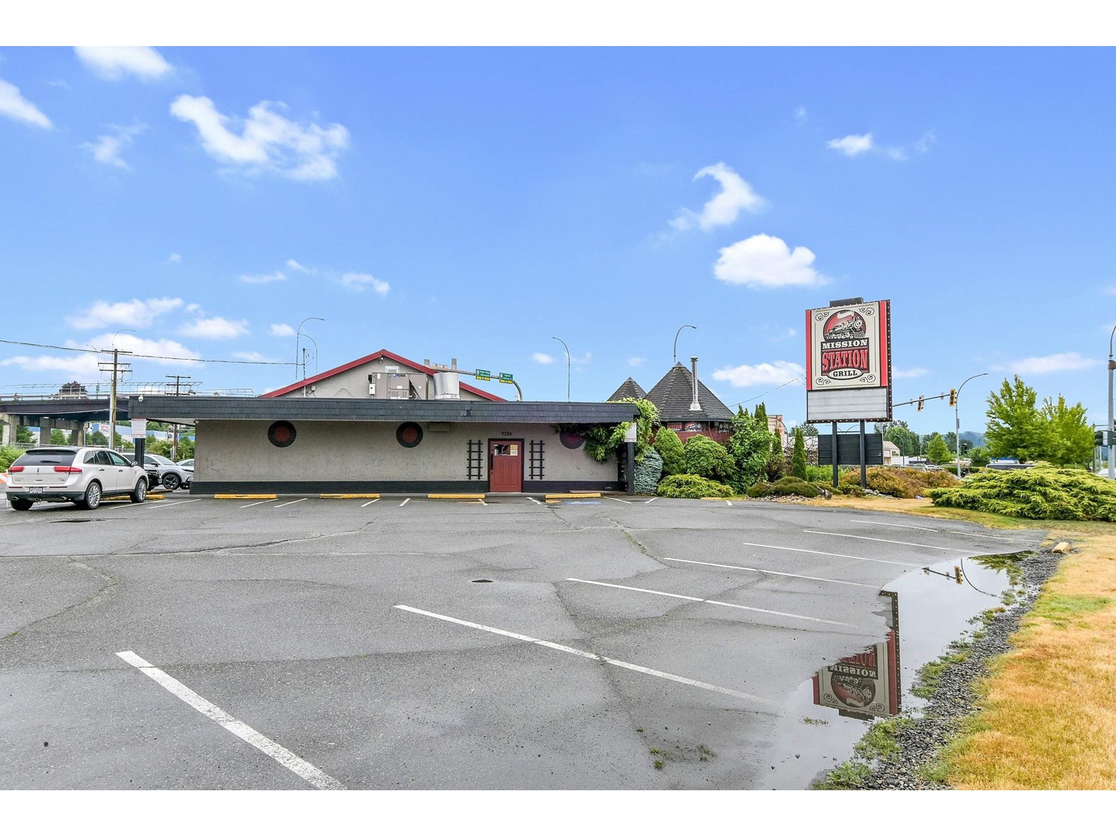 7216-7230 Horne Street, Mission, British Columbia  V2V 3Y1 - Photo 2 - C8070318