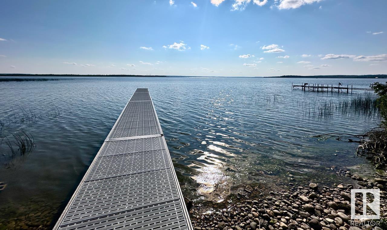 2 Gibbons Av, Rural Parkland County, Alberta  T0E 2Y0 - Photo 12 - E4444475