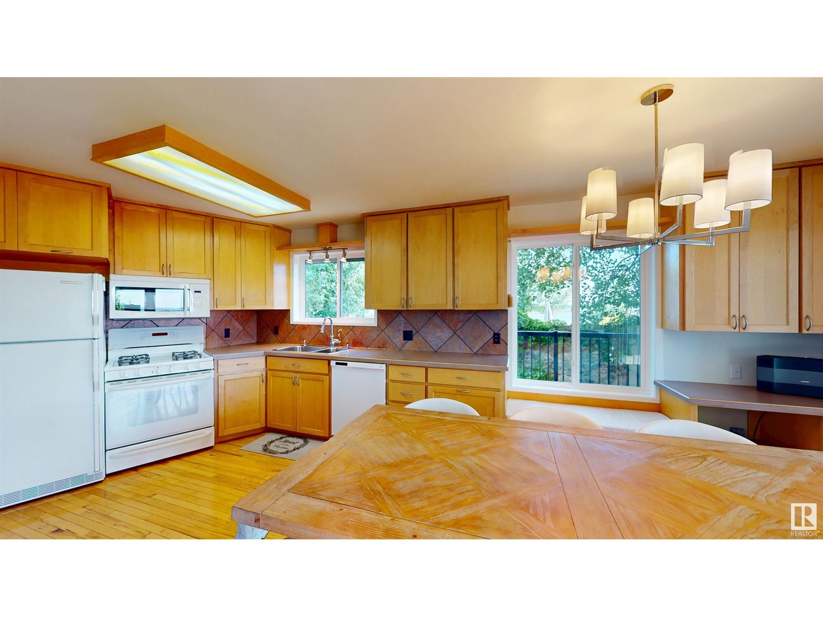 2 Gibbons Av, Rural Parkland County, Alberta  T0E 2Y0 - Photo 16 - E4444475