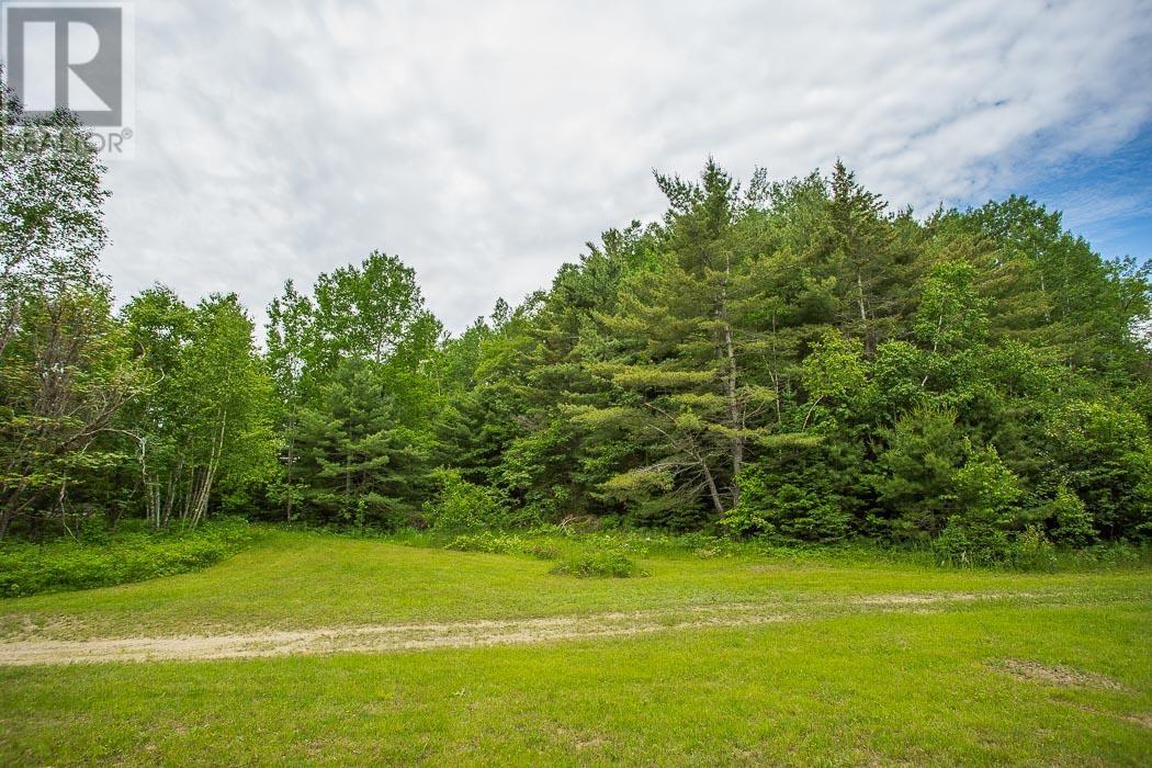 Highway 17 Sheppards Lane/strawberry Hill Rd, Spragge, Ontario  P0R 1K0 - Photo 3 - SM251693