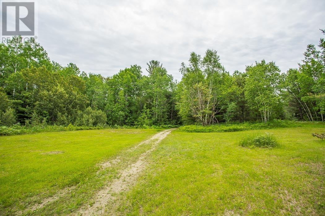Highway 17 Sheppards Lane/strawberry Hill Rd, Spragge, Ontario  P0R 1K0 - Photo 4 - SM251693