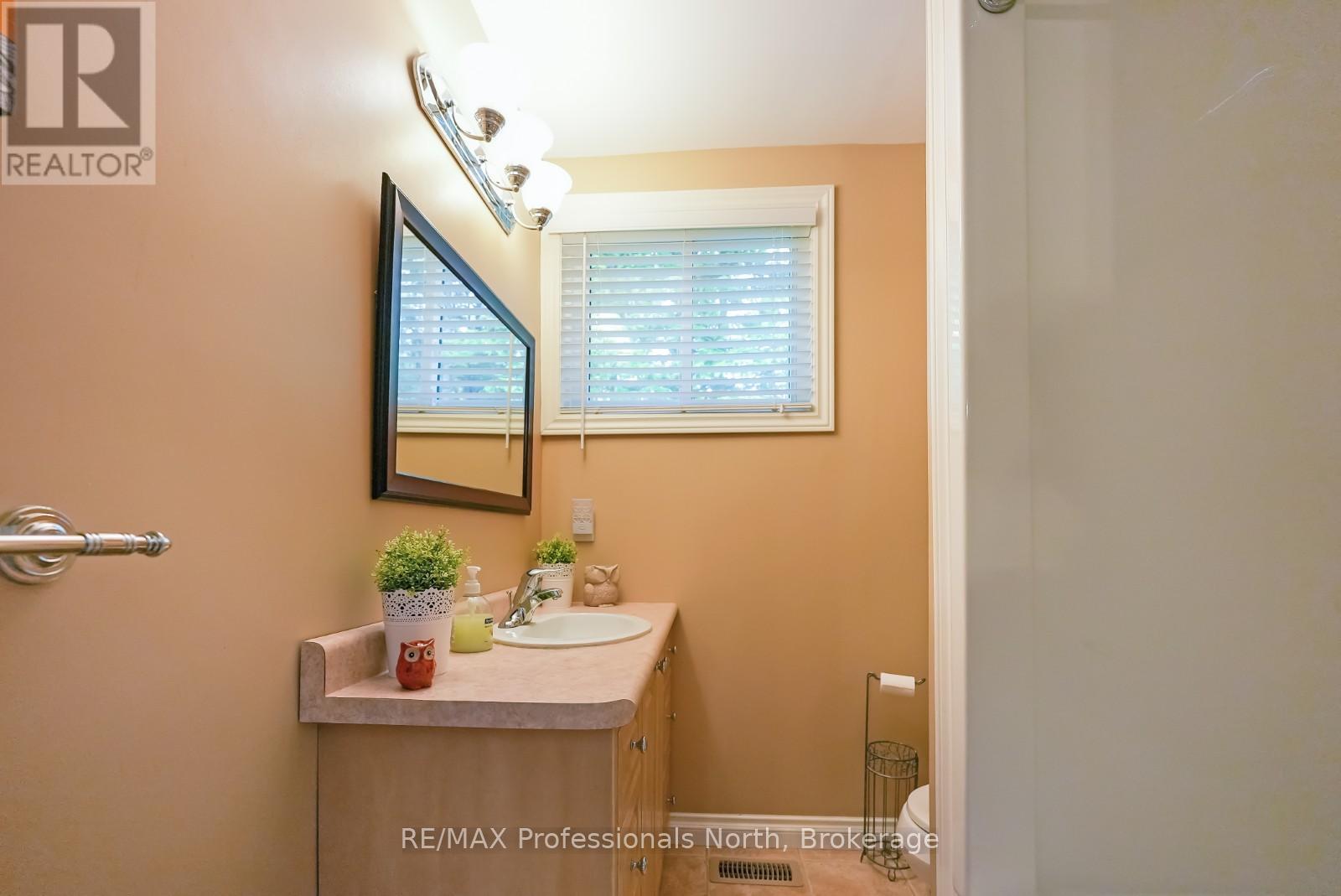2598 Glamorgan Road, Highlands East, Ontario  K0M 1S0 - Photo 16 - X12214769