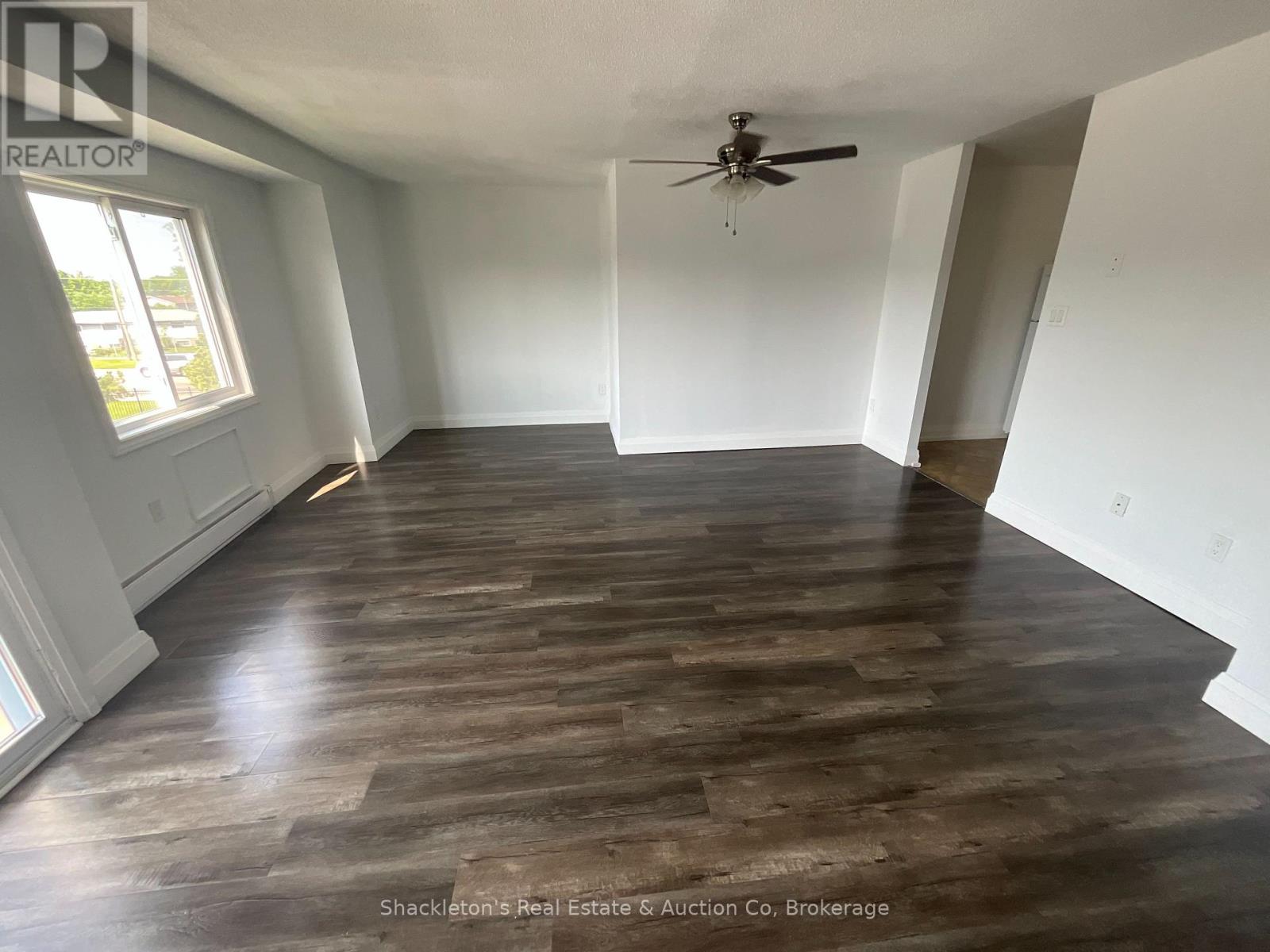 Property at #308 - 270 EIWO COURT image 4