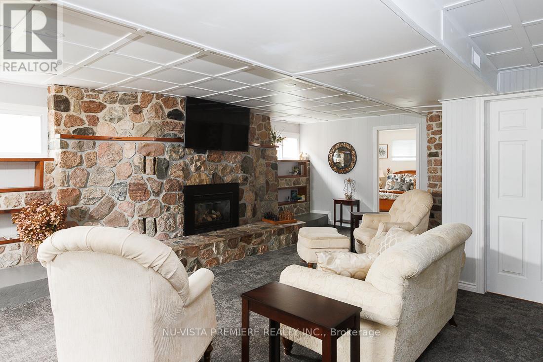 49 Main Street Street S, Bluewater, Ontario  N0M 1G0 - Photo 32 - X12247219